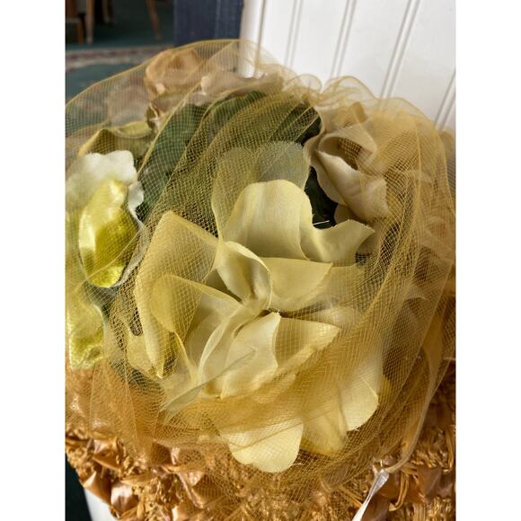 vintage 1960s wide brim straw hat rose petals 60s fashion tulle netting kentucky main image 6